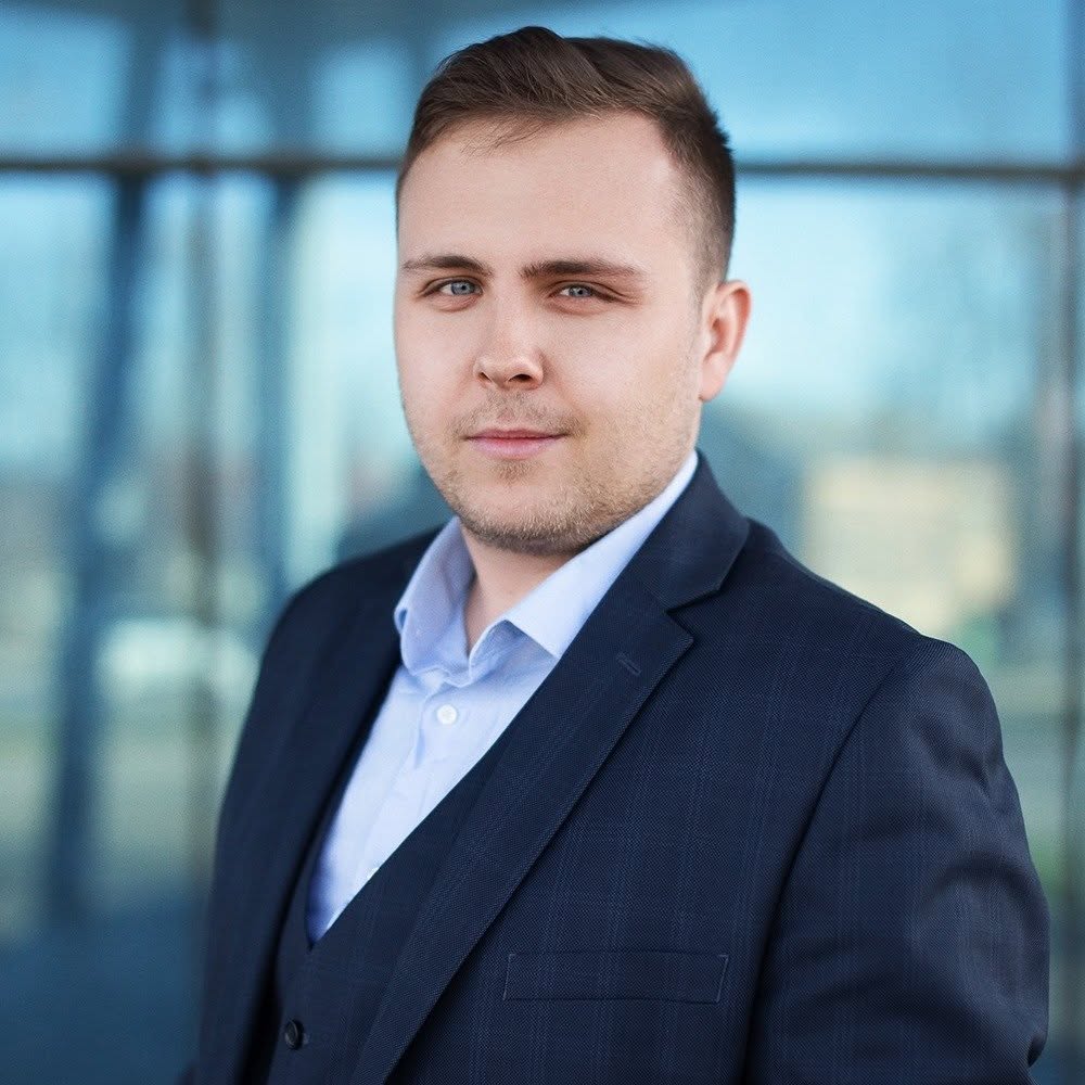 Broker